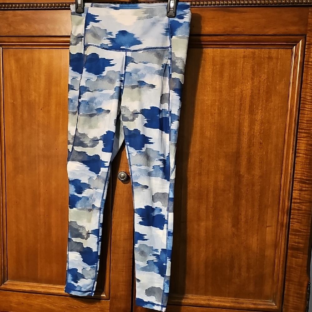 Reebok Blue and Gray Patterned Leggings